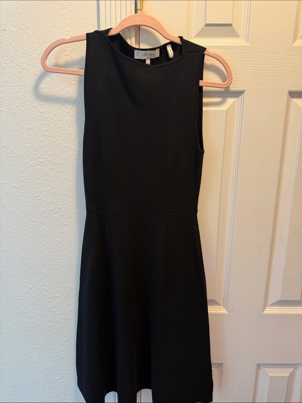 Lark & Ro Black Sleeveless Fit-and-Flare Dress